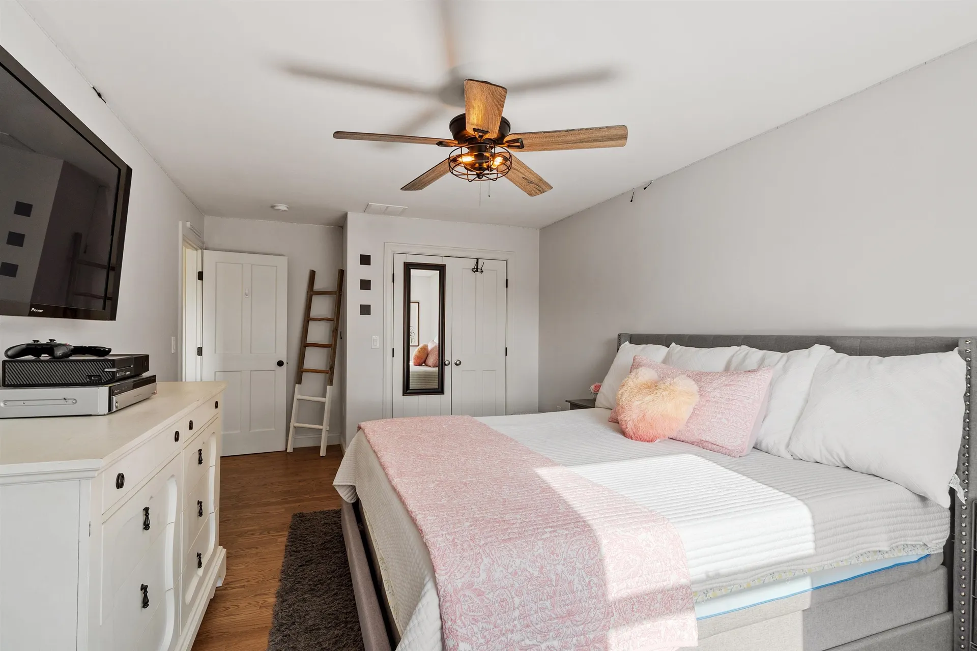 23 Austin Lane Hollis NH 03049