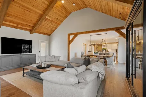 23 Austin Lane Hollis NH 03049