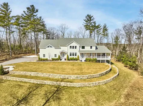 23 Austin Lane Hollis NH 03049