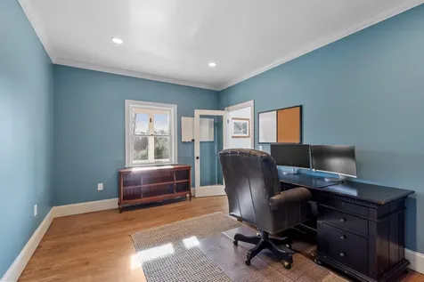 23 Austin Lane Hollis NH 03049