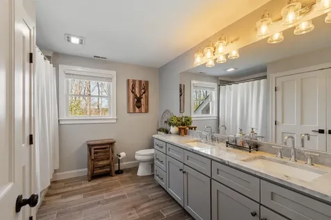 23 Austin Lane Hollis NH 03049