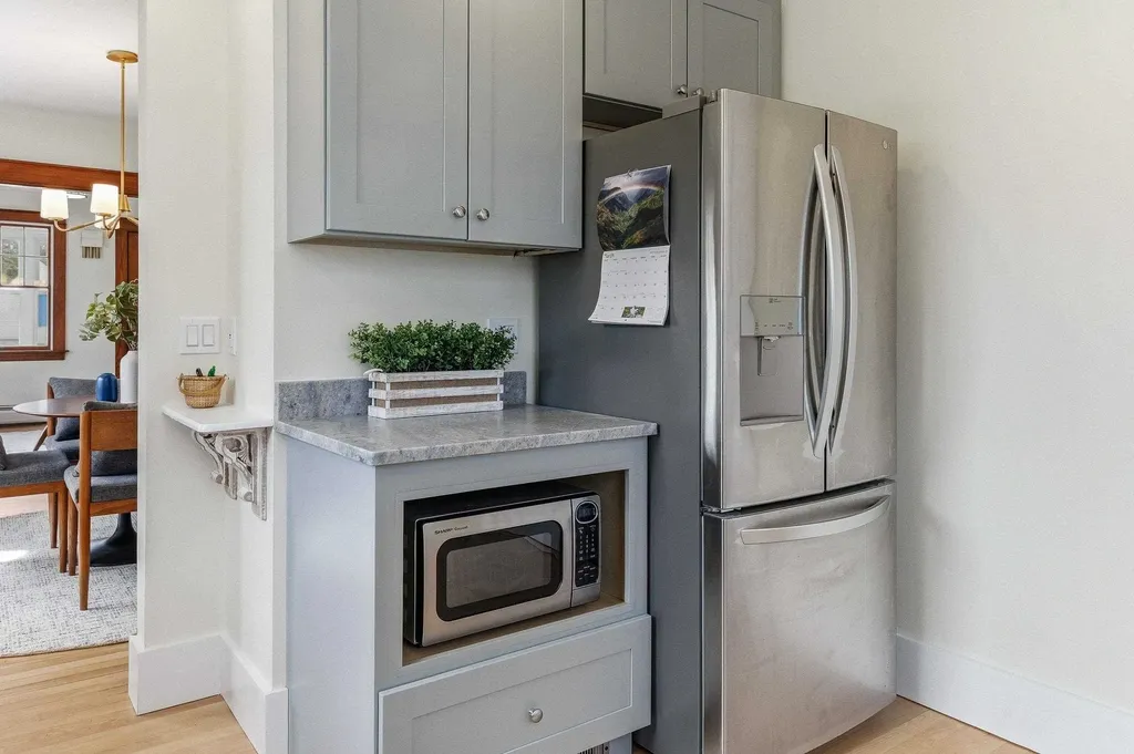 111 Essex Avenue Portsmouth NH 03801