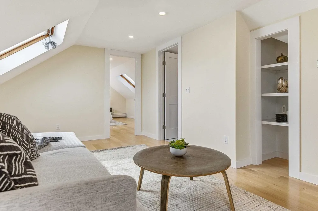 111 Essex Avenue Portsmouth NH 03801