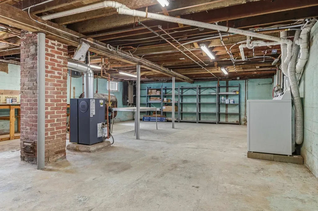 111 Essex Avenue Portsmouth NH 03801