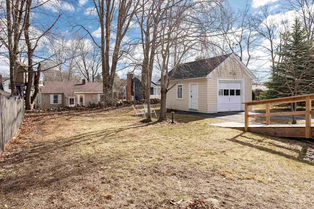 111 Essex Avenue Portsmouth NH 03801