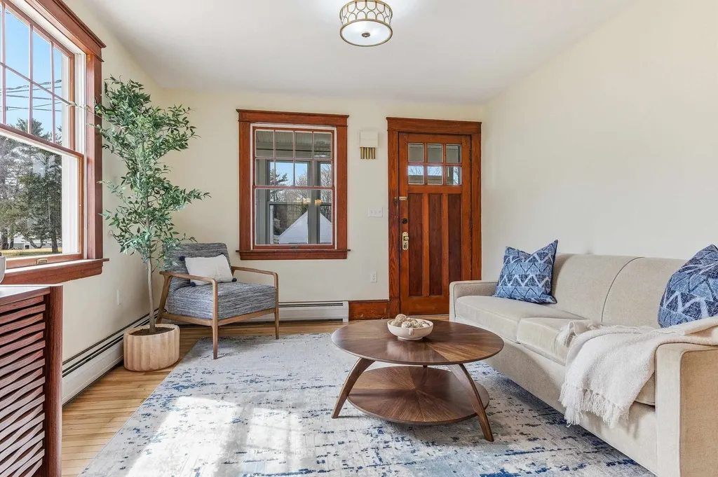 111 Essex Avenue Portsmouth NH 03801