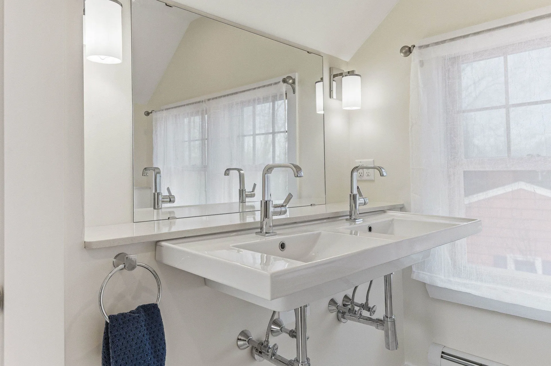 111 Essex Avenue Portsmouth NH 03801