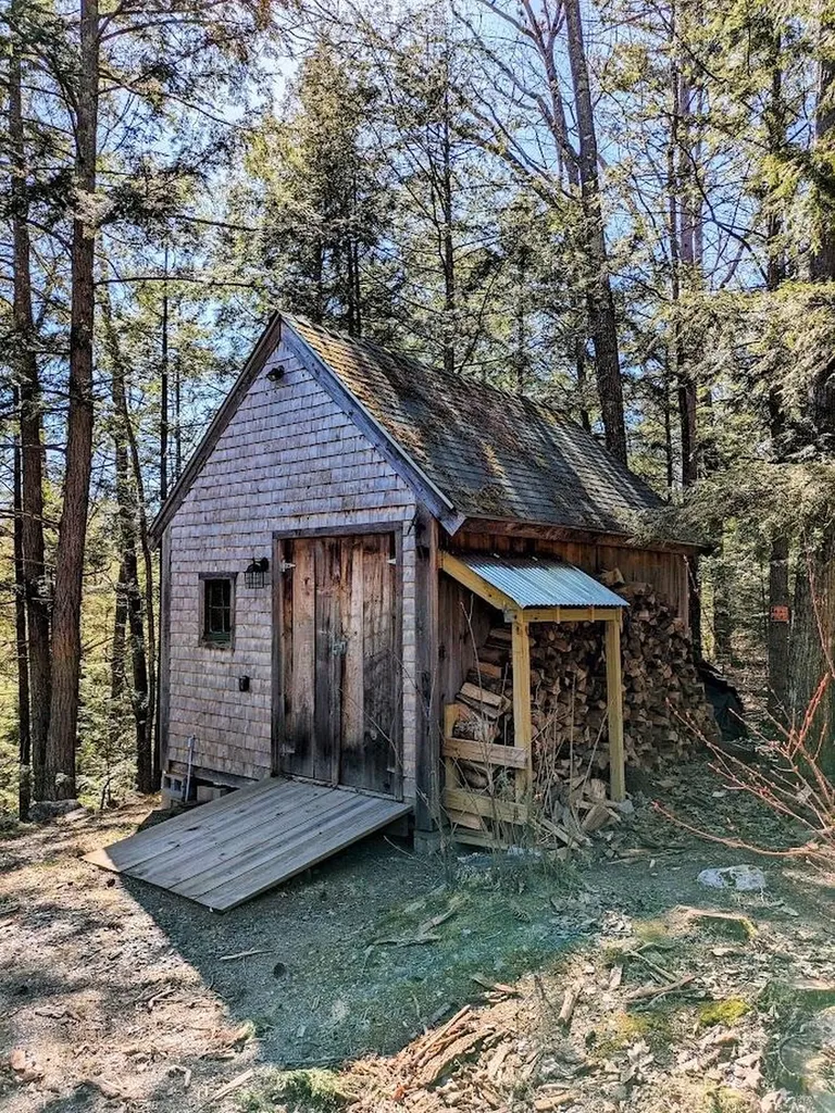 108 Tyler Way Bath NH 03740