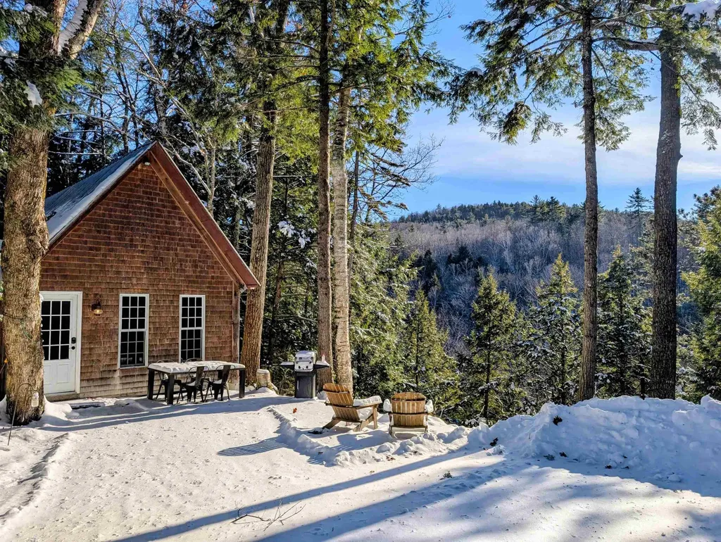 108 Tyler Way Bath NH 03740