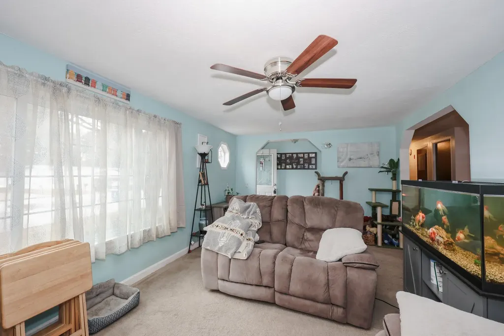 4 Briarwood Drive Merrimack NH 03054