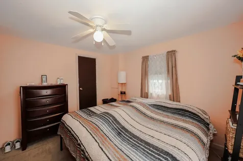 4 Briarwood Drive Merrimack NH 03054