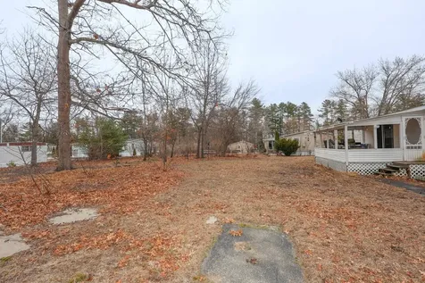 4 Briarwood Drive Merrimack NH 03054