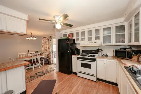 4 Briarwood Drive Merrimack NH 03054