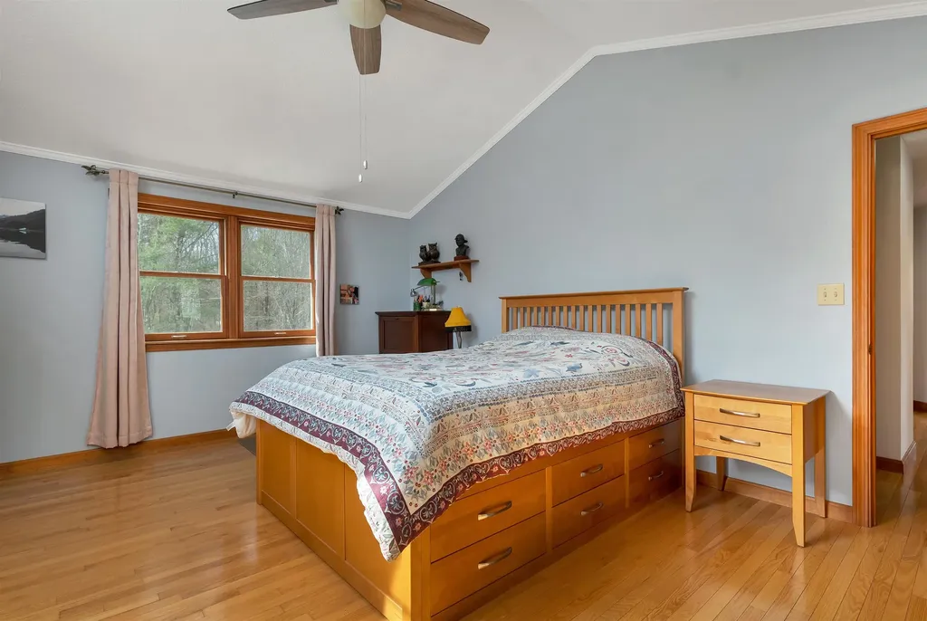 234 Paige Hill Road Goffstown NH 03045