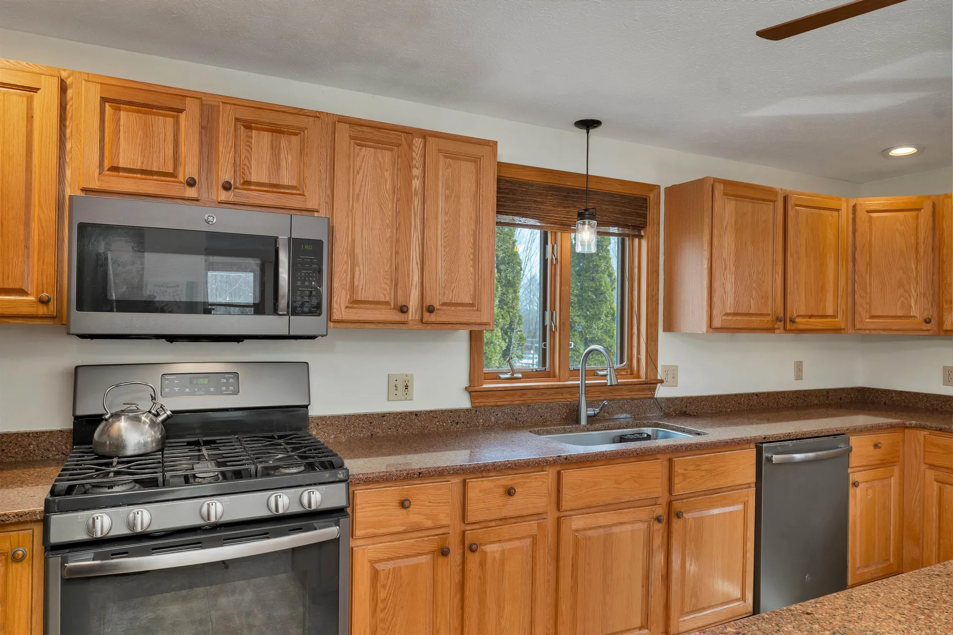 234 Paige Hill Road Goffstown NH 03045