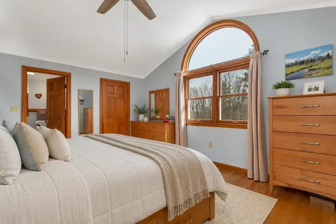 234 Paige Hill Road Goffstown NH 03045