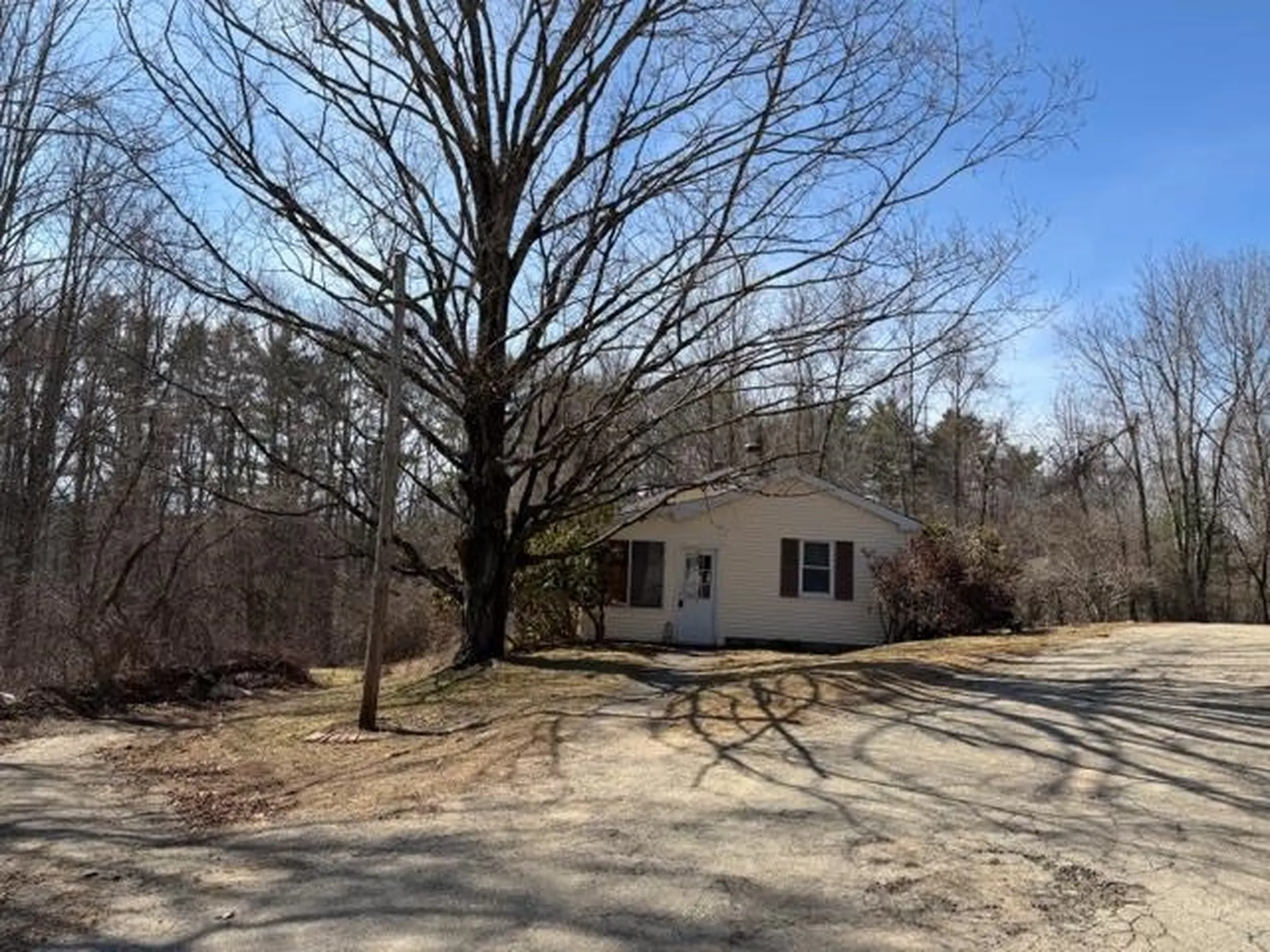 7 Woody Lane Lee NH 03861