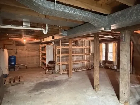 7 Woody Lane Lee NH 03861