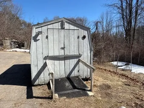 7 Woody Lane Lee NH 03861