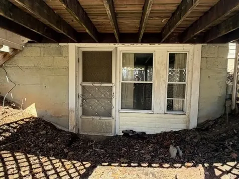 7 Woody Lane Lee NH 03861