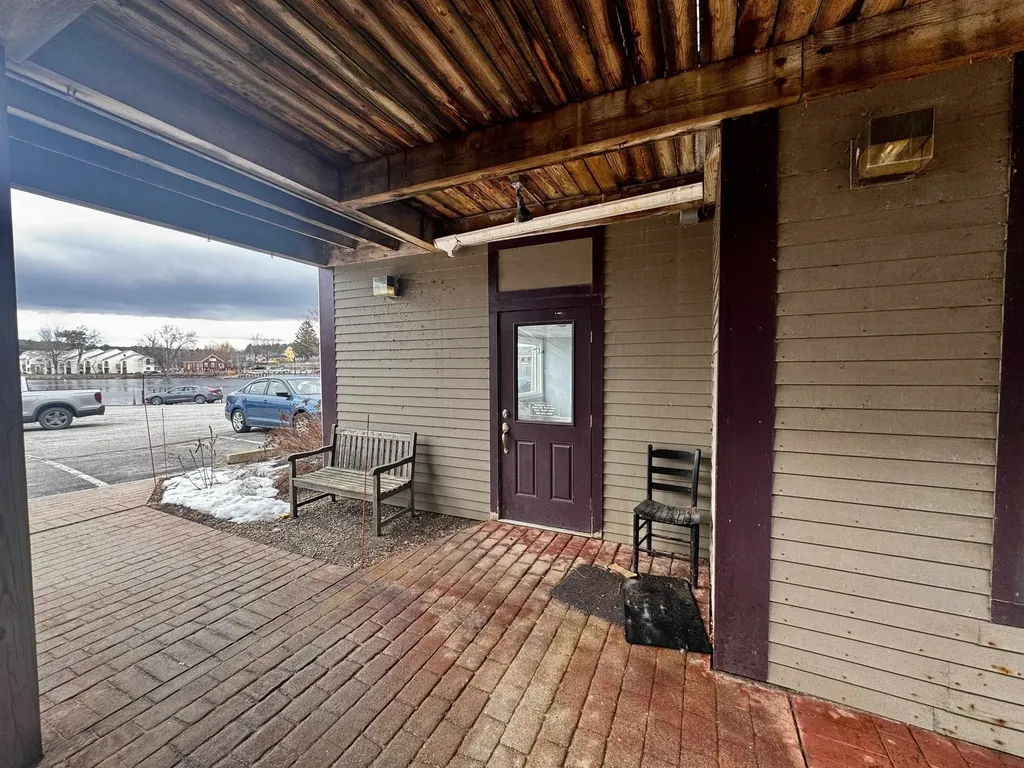 29 Mill Street Wolfeboro NH 03894