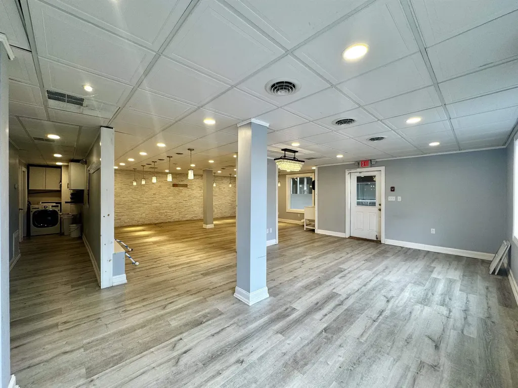 29 Mill Street Wolfeboro NH 03894