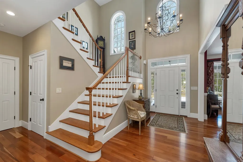 27 Abenaukee Drive Wolfeboro NH 03894