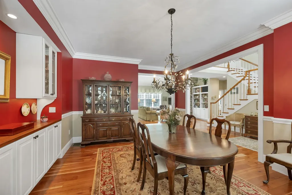 27 Abenaukee Drive Wolfeboro NH 03894