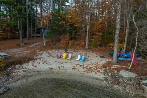 27 Abenaukee Drive Wolfeboro NH 03894