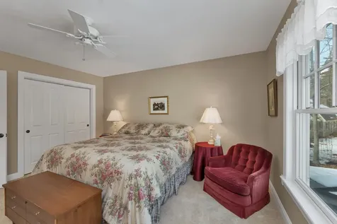 27 Abenaukee Drive Wolfeboro NH 03894