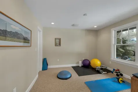 27 Abenaukee Drive Wolfeboro NH 03894