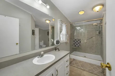 608 Canterbury Drive Exeter NH 03833