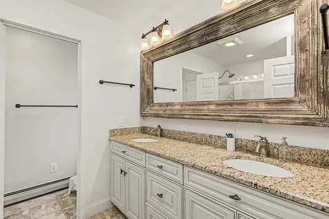 43 Iris Lane South Burlington VT 05403