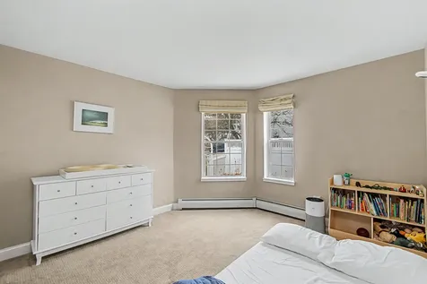 43 Iris Lane South Burlington VT 05403