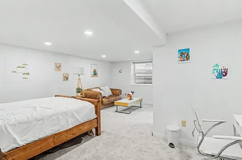 43 Iris Lane South Burlington VT 05403