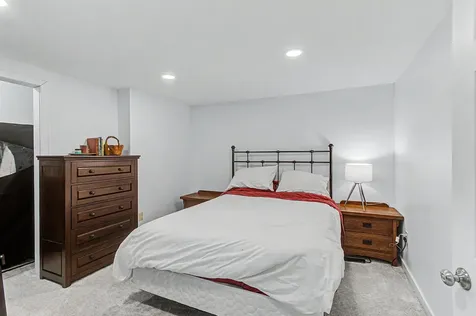 43 Iris Lane South Burlington VT 05403