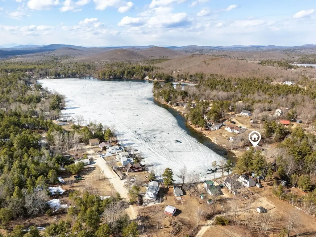 9 Duckling Lane Shapleigh ME 04076