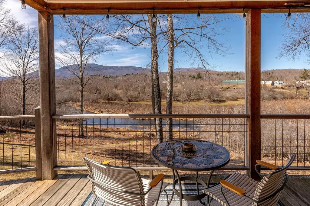 146 Clover Lane Manchester VT 05255