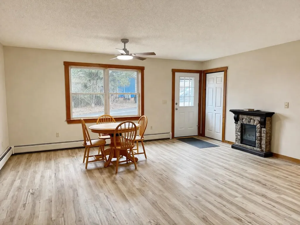 29 Cross Street Newport City VT 05855