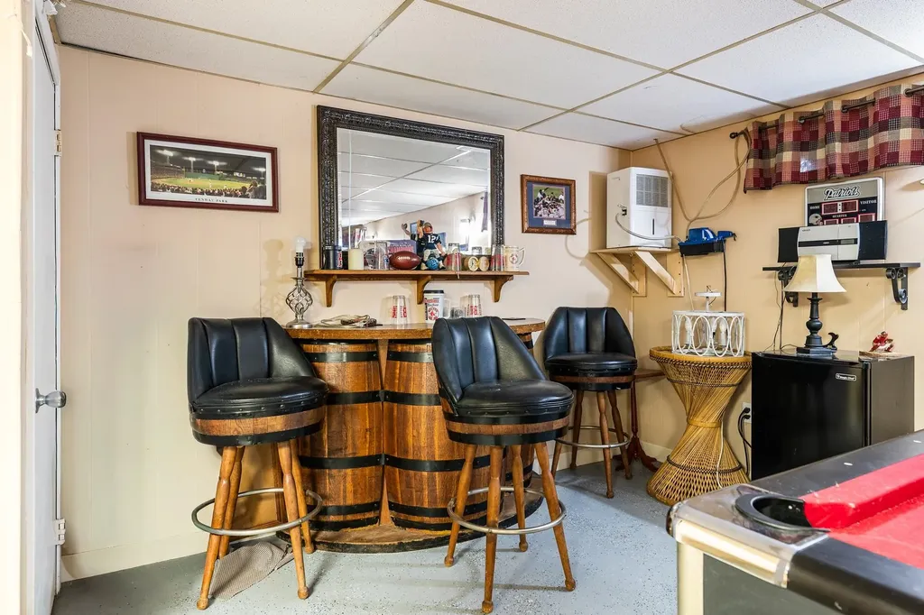 15 Pendleton Lane Londonderry NH 03053