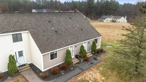 15 Pendleton Lane Londonderry NH 03053