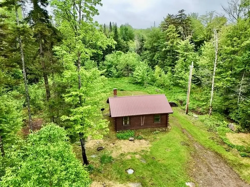 975 Newark Pond Road Newark VT 05871