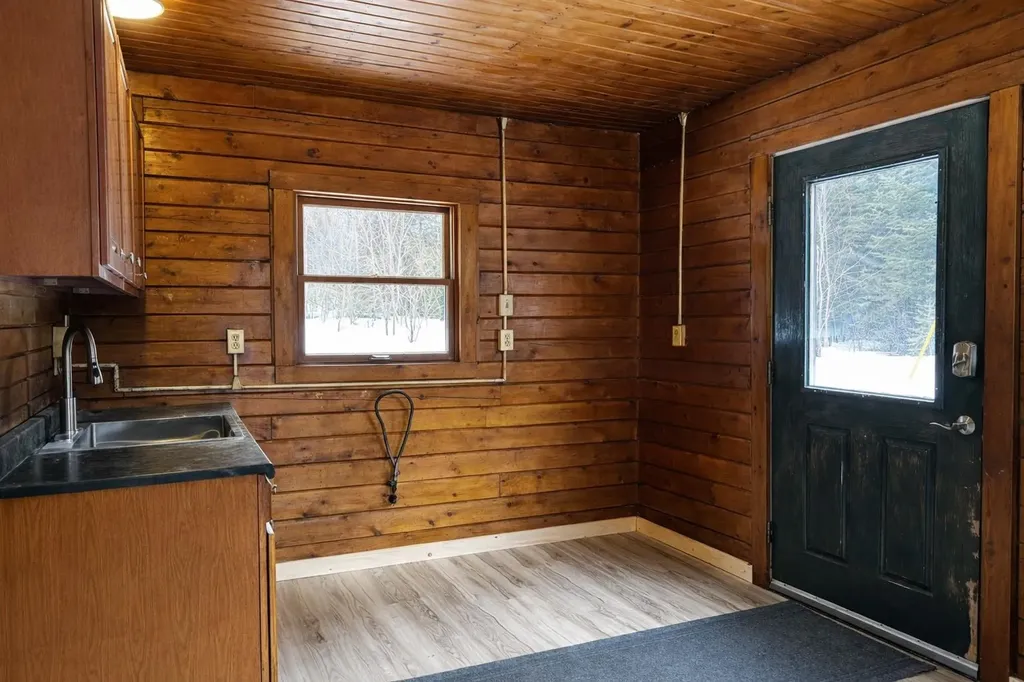975 Newark Pond Road Newark VT 05871