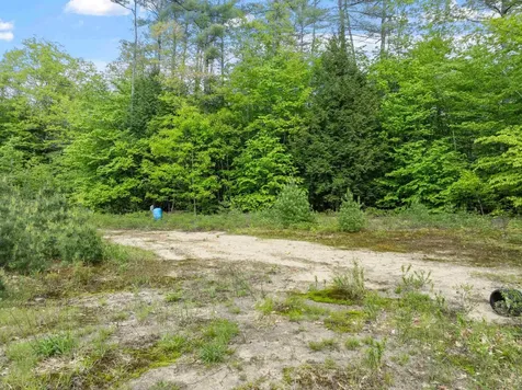 1482 River Road Bridgewater NH 03222