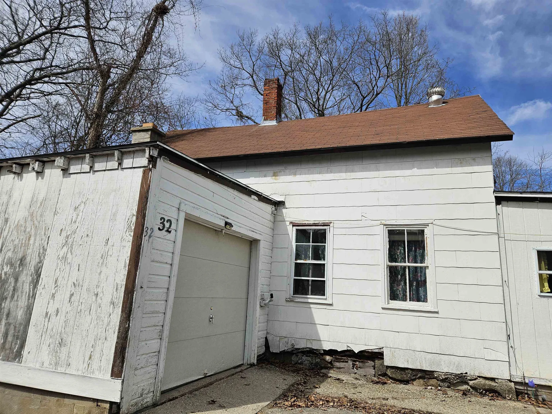 32 Charles Street Keene NH 03431