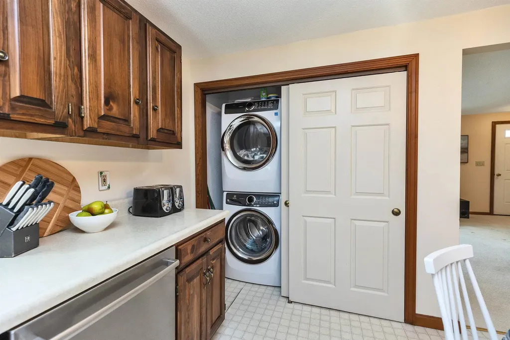 14 Greenwood Road Weare NH 03281