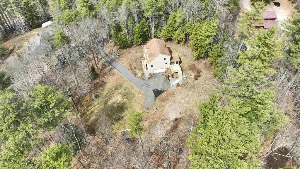 14 Greenwood Road Weare NH 03281