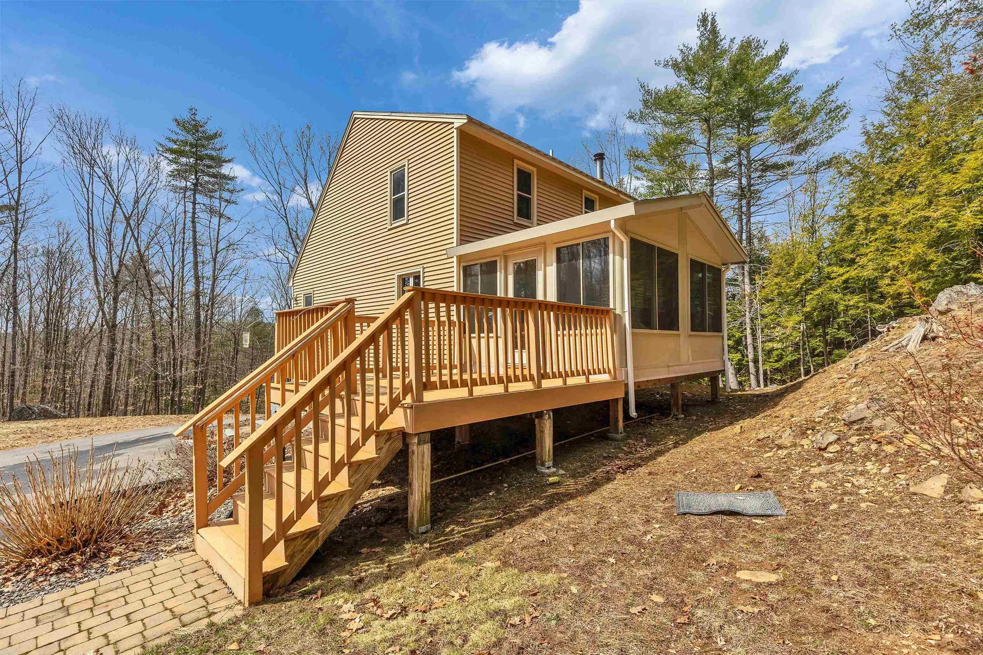 14 Greenwood Road Weare NH 03281