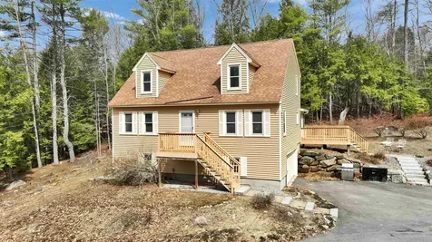 14 Greenwood Road Weare NH 03281