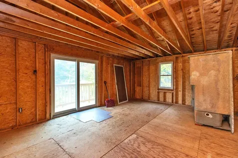 14 Greenwood Road Weare NH 03281